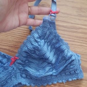 Heidi Klum Nursing Set